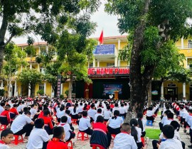 TOAN-CANH-th-song-tri.jpg